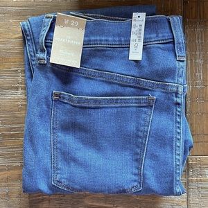 10" High-Rise Roadtripper Supersoft Jeans in Motte Wash